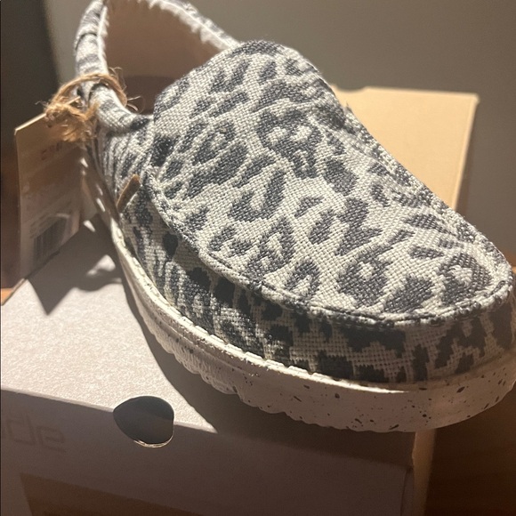 Hey Dude Women's Leopard Print Flats - Gray - Picture 2 of 3